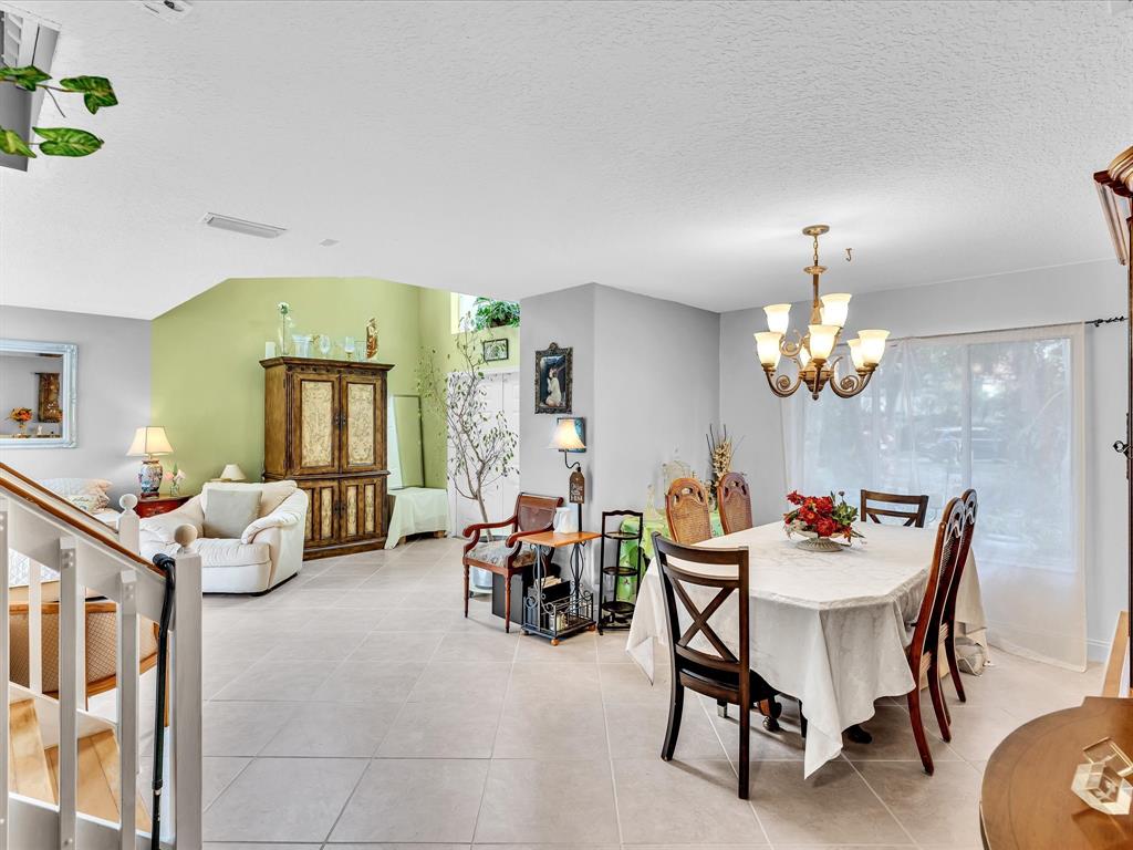 11240 Reveille Road Cooper City, FL 33026 - Photo 16 of 97 Oners loved having a big ding room for friends and family dinner.