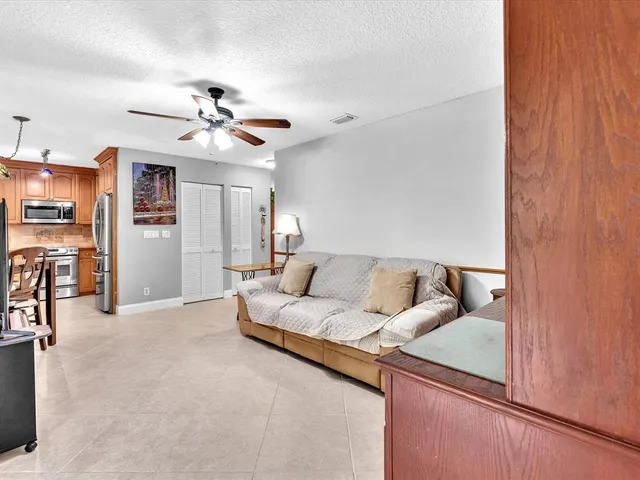 $674,777 | 11240 Reveille Road, Cooper City, FL 33026