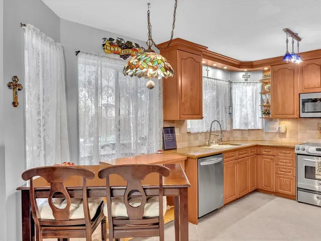 $674,777 | 11240 Reveille Road, Cooper City, FL 33026