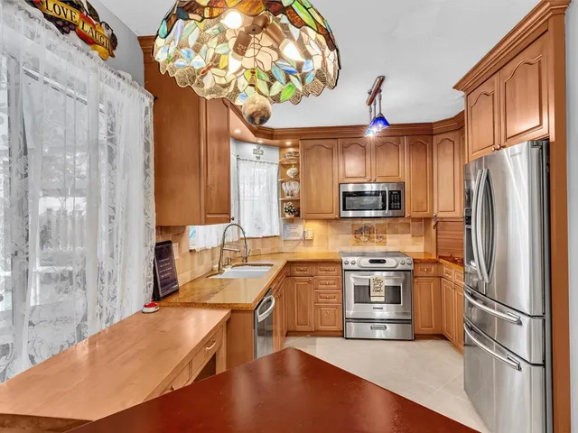 $674,777 | 11240 Reveille Road, Cooper City, FL 33026