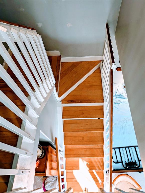 11240 Reveille Road Cooper City, FL 33026 - Photo 53 of 97 Great having a curve stairs. Easier on your knees.