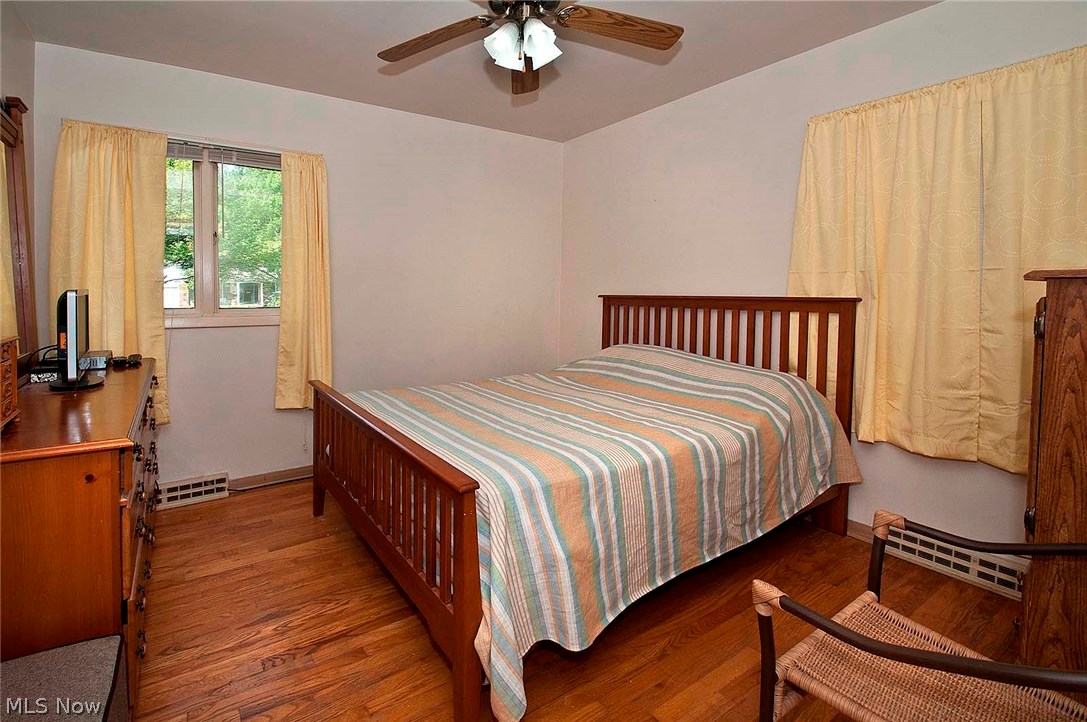 3669 Burbridge Road Cleveland, OH 44121 - Photo 9 of 19