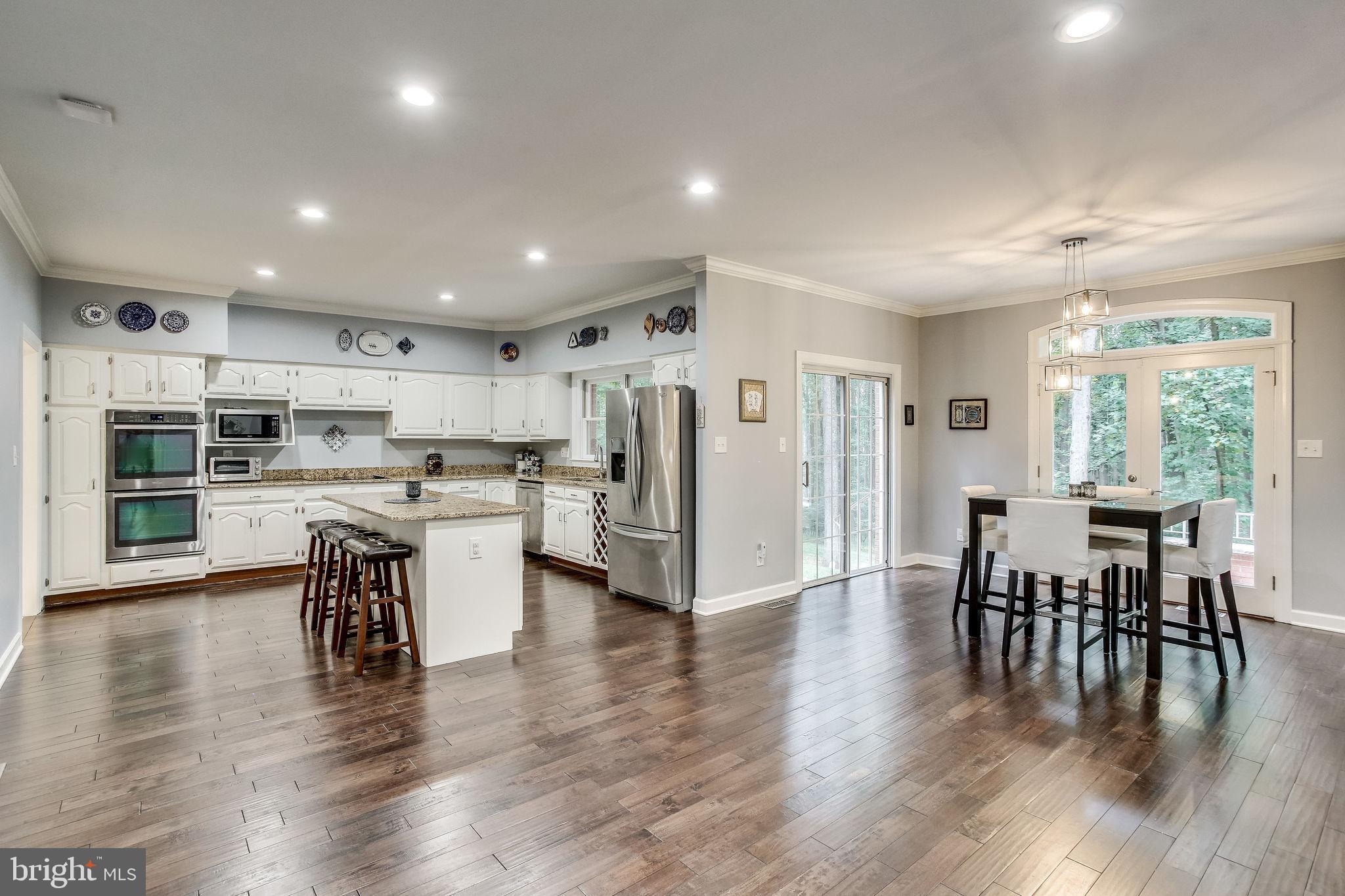 642 Springvale Road Great Falls, VA 22066 - Photo 16 of 44 With direct access to Kitchen or Family Room