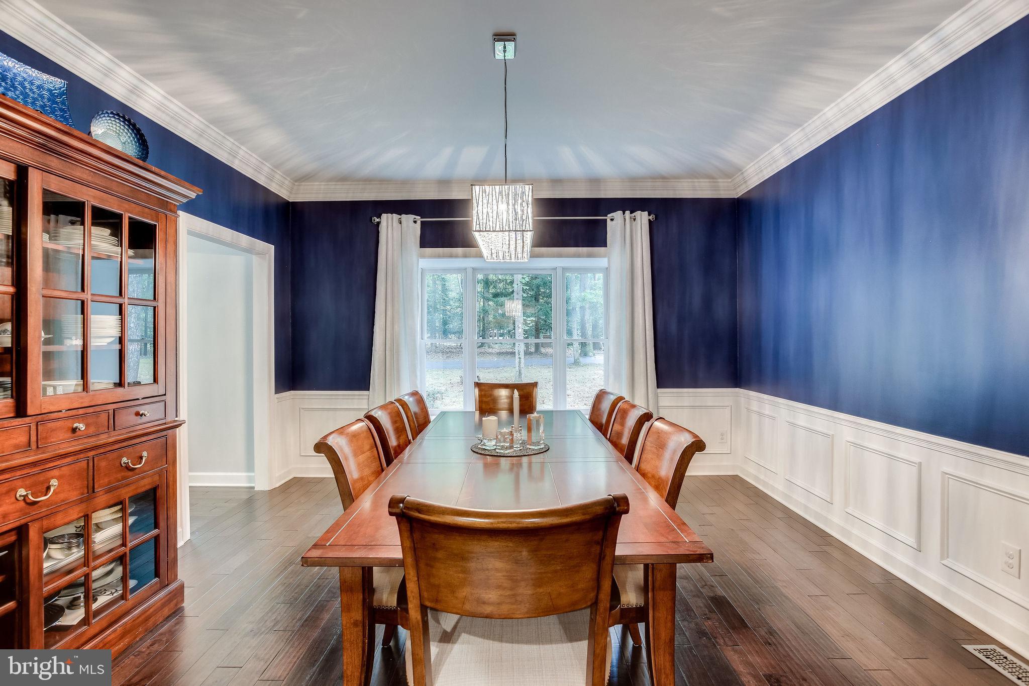 642 Springvale Road Great Falls, VA 22066 - Photo 20 of 44 Includes wainscoting, bay window & crown molding