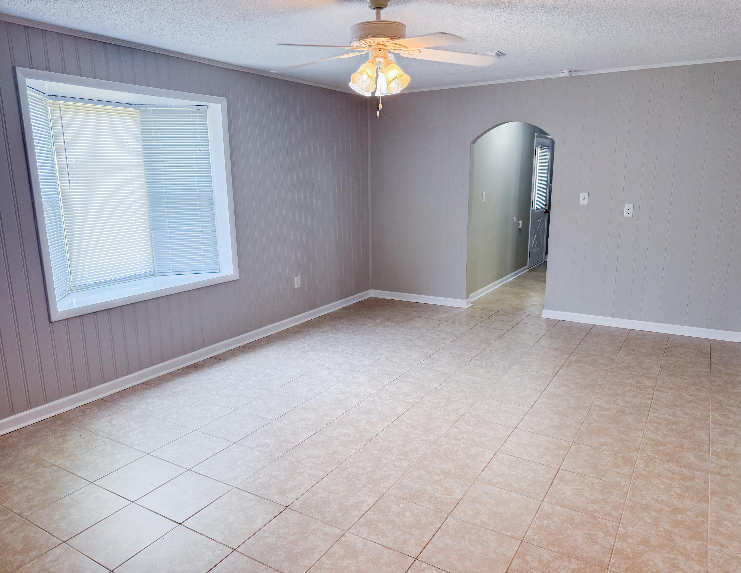 5496 Monterrey Road Crestview, FL 32539 - Photo 7 of 17 5496 Monterrey rd-16