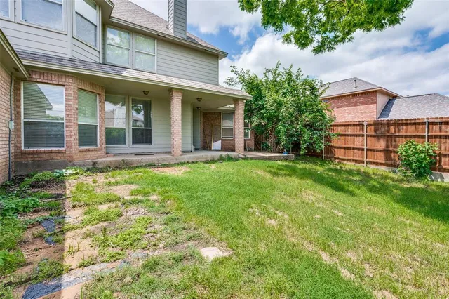 $2,950 | 2311 Megan Way, Arlington, TX 76016