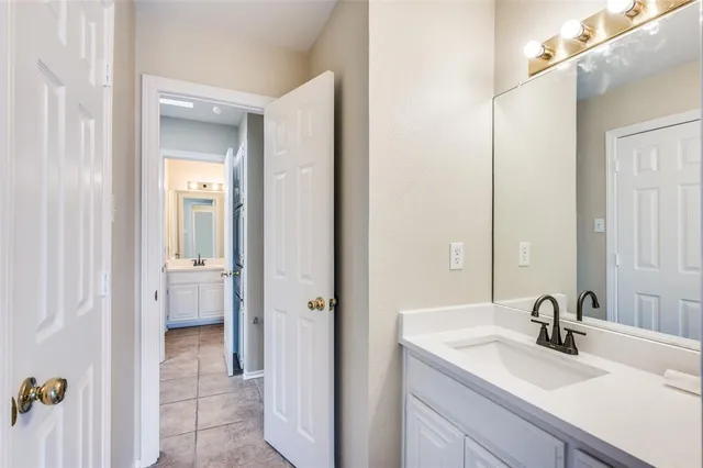 $2,950 | 2311 Megan Way, Arlington, TX 76016