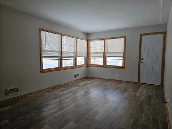 $3,500 | 7236 Harold Avenue, Golden Valley, MN 55427
