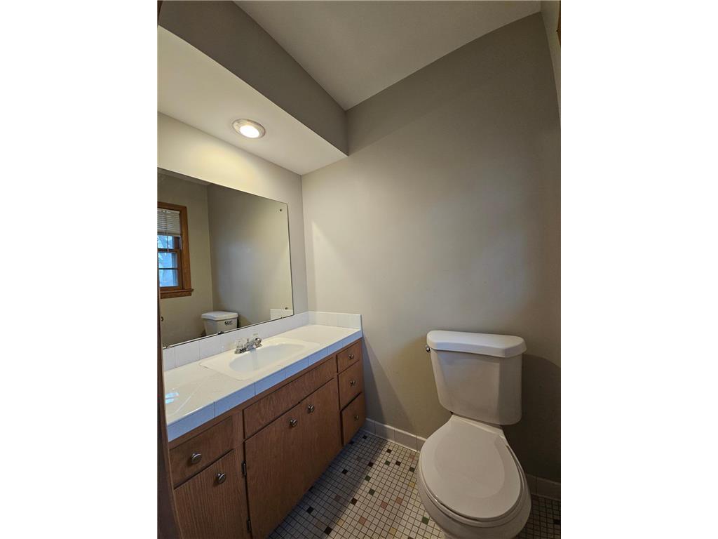 7236 Harold Avenue Golden Valley, MN 55427 - Photo 10 of 15