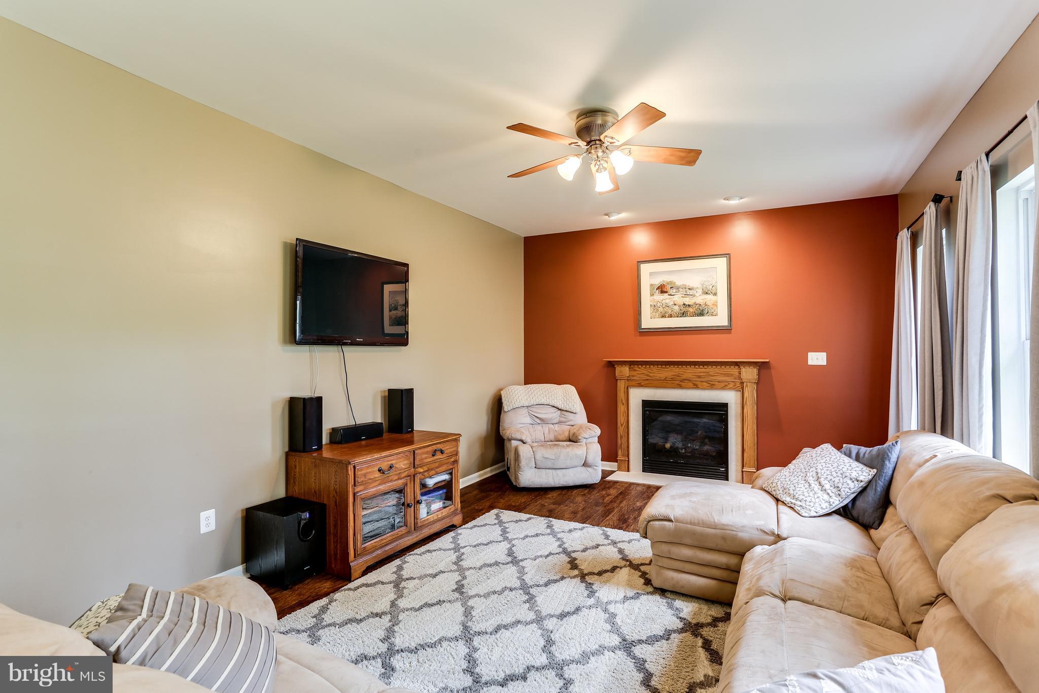 3338 Flickinger Road Westminster, MD 21158 - Photo 14 of 30 Family Room
