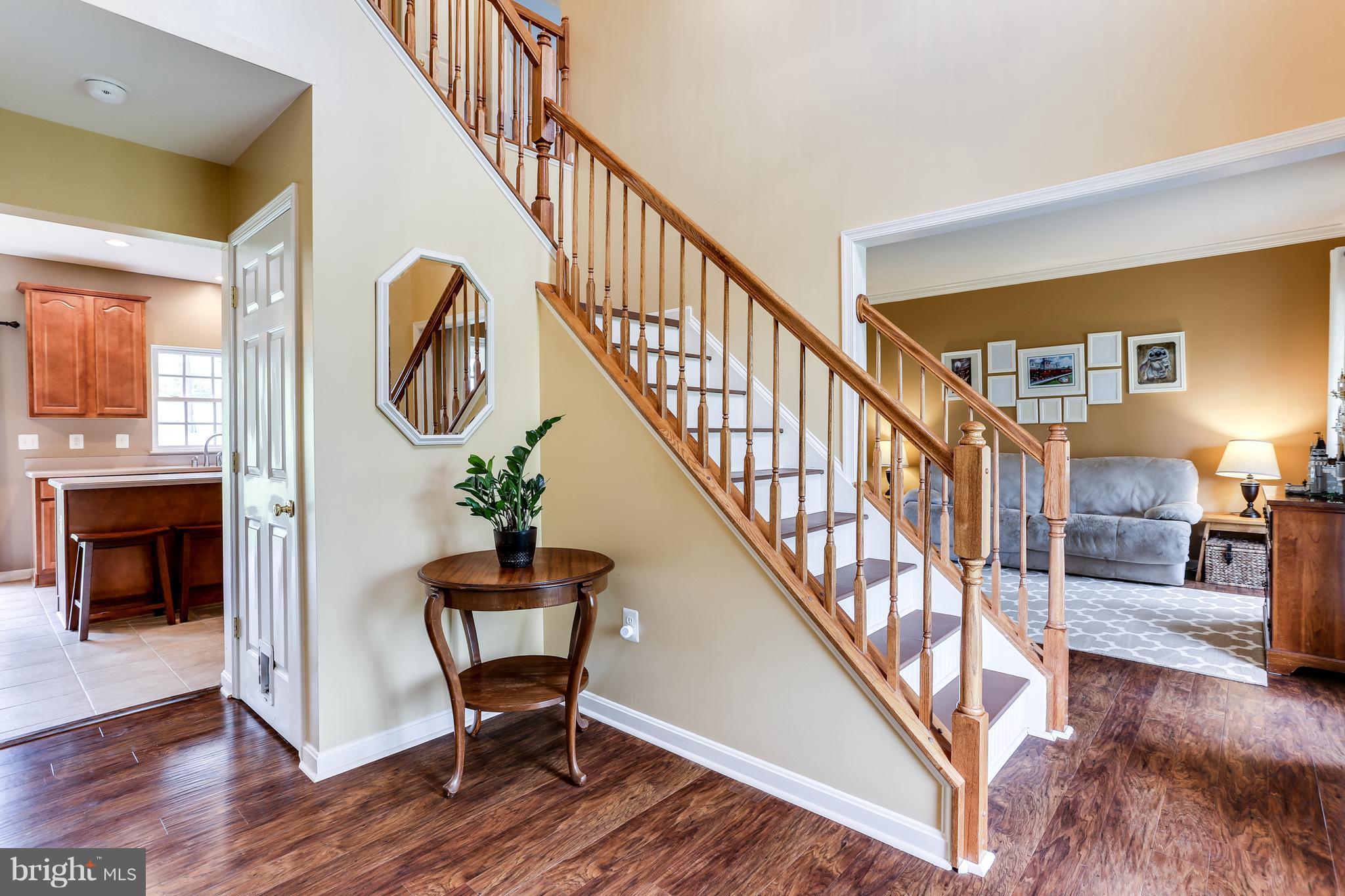 3338 Flickinger Road Westminster, MD 21158 - Photo 4 of 30 Foyer