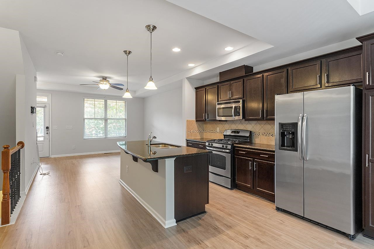 1545 Crafton Way Raleigh, NC 27607 - Photo 5 of 24 Photo 6