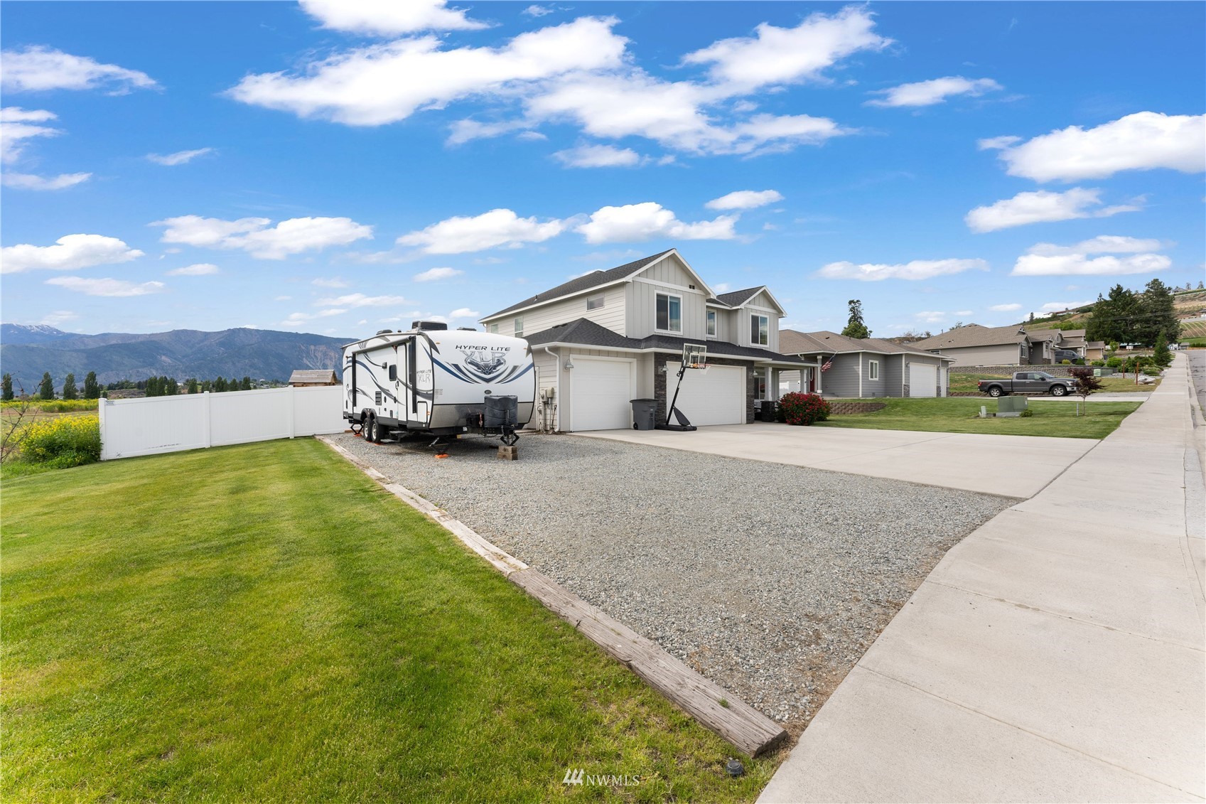 139 Summer Breeze Road Manson, WA 98831 - Photo 3 of 40 Gallery Image 3