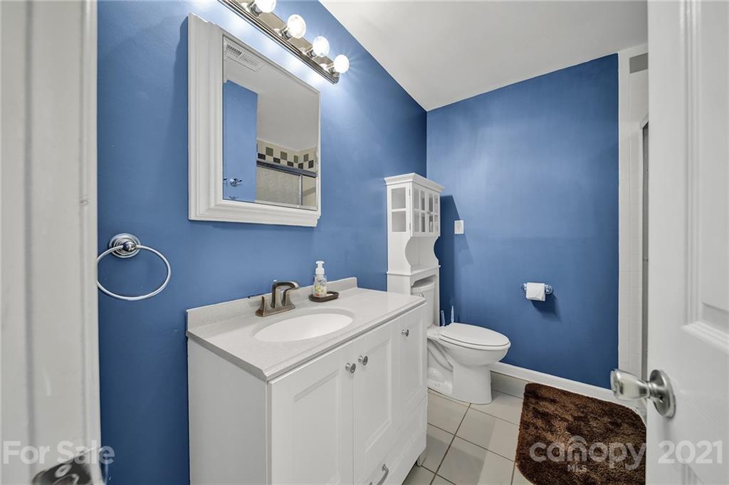 5031 Suwarrow Circle Tega Cay, SC 29708 - Photo 32 of 45 Gallery Image 32