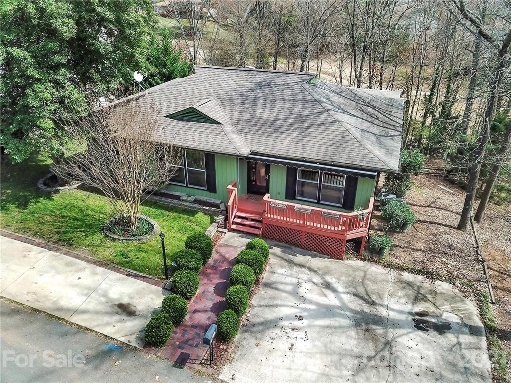 5031 Suwarrow Circle Tega Cay, SC 29708 - Photo 5 of 45 Gallery Image 5