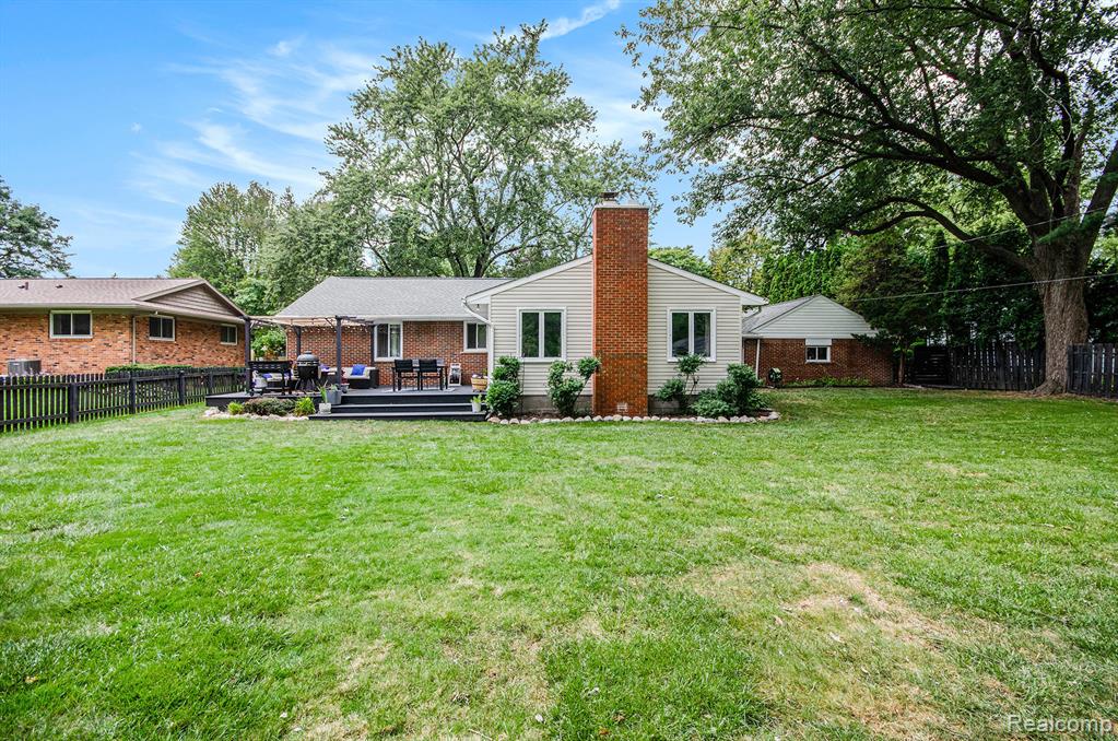 2691 Walbridge Drive Rochester Hills, MI 48307 - Photo 24 of 30