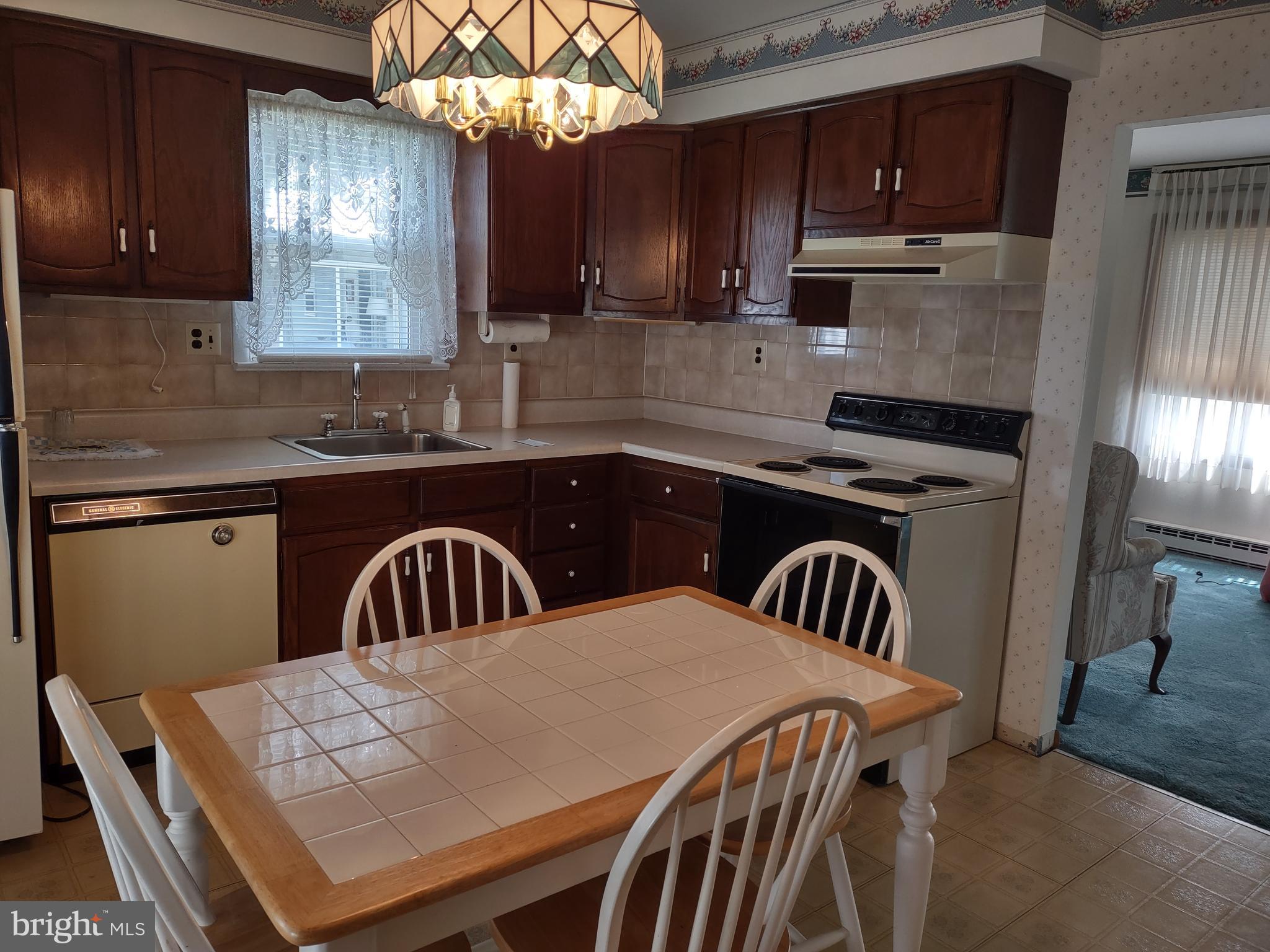 17 Village Road Villas, NJ 08251 - Photo 8 of 15 Gallery Image 8