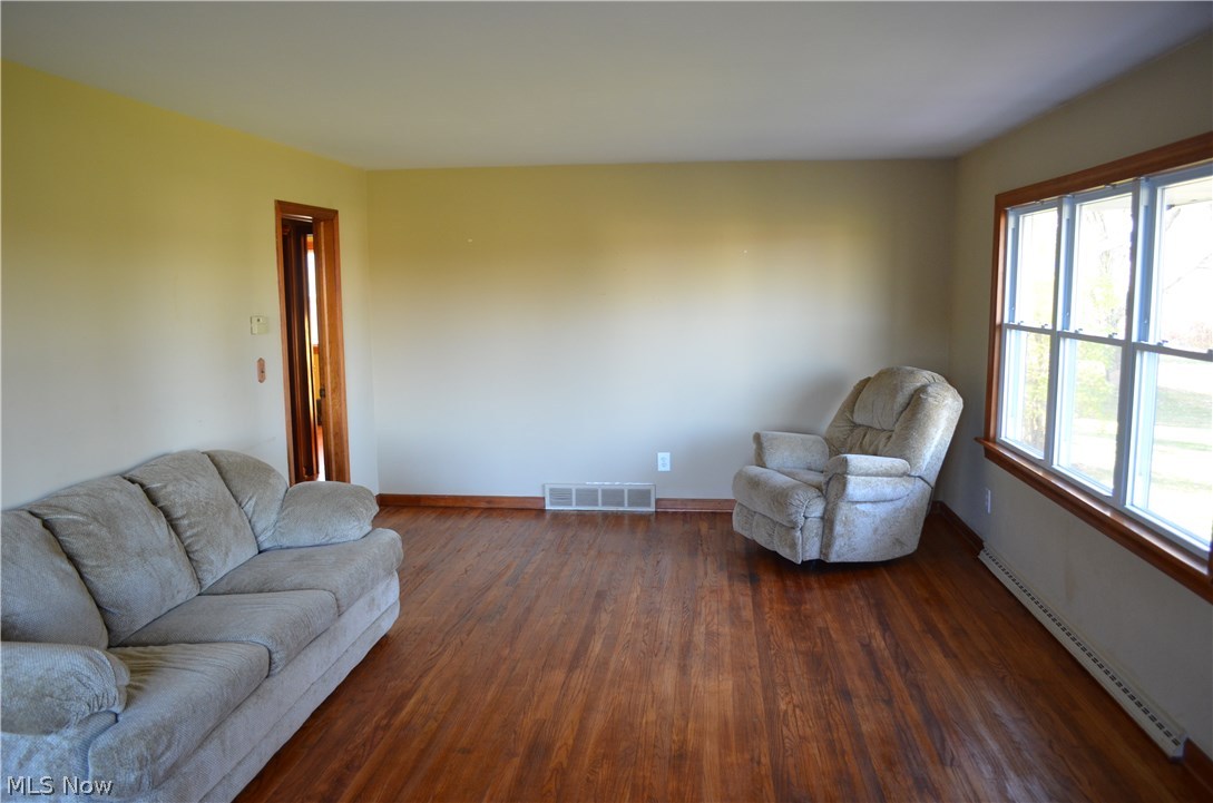 9795 Kile Road Chardon, OH 44024 - Photo 3 of 23