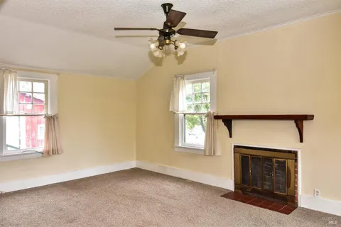 $1,200,000 | 704 Bloomfield Road, Sebastopol, CA 95472