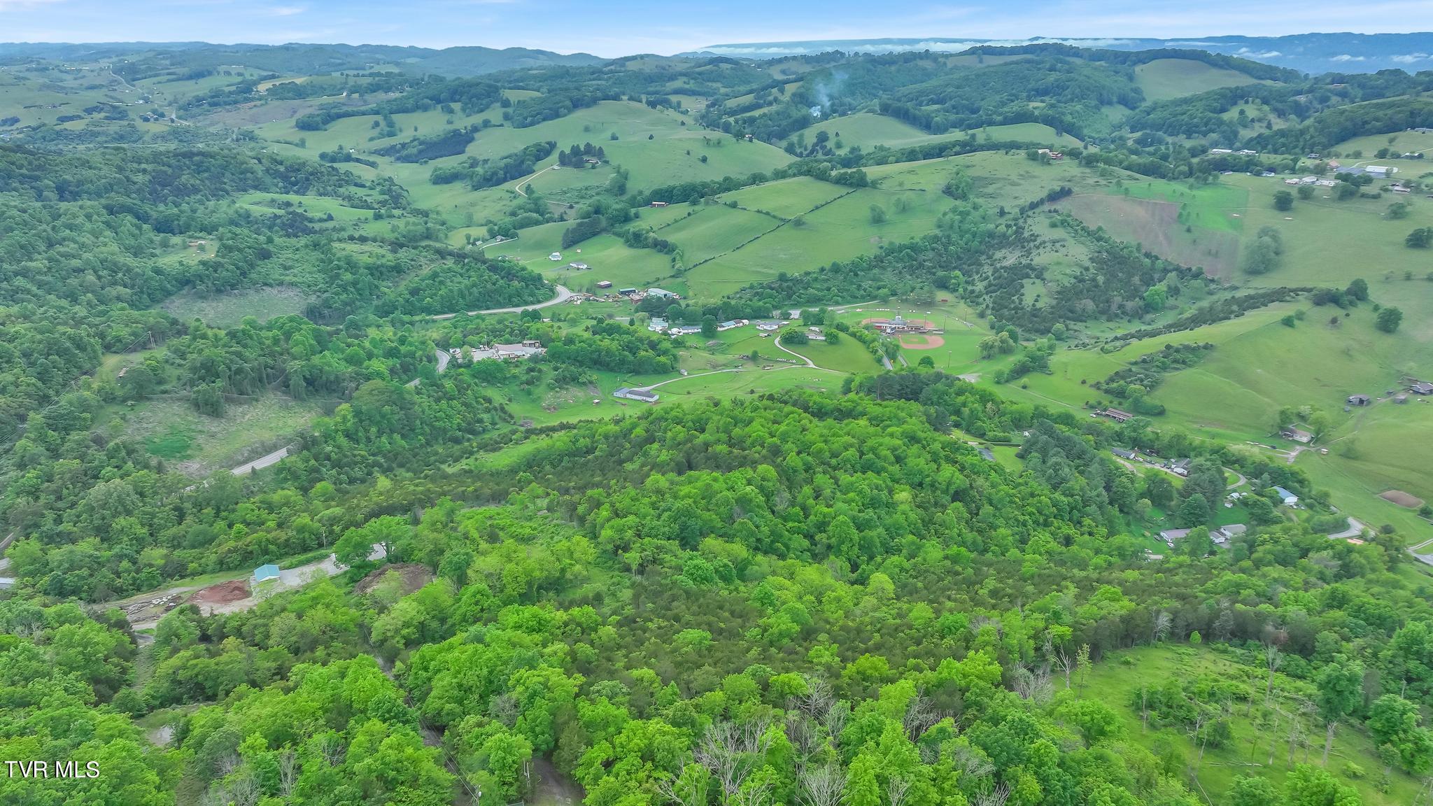 0 Cleveland Road Lebanon, VA 24266 - Photo 7 of 15 DJI_0672