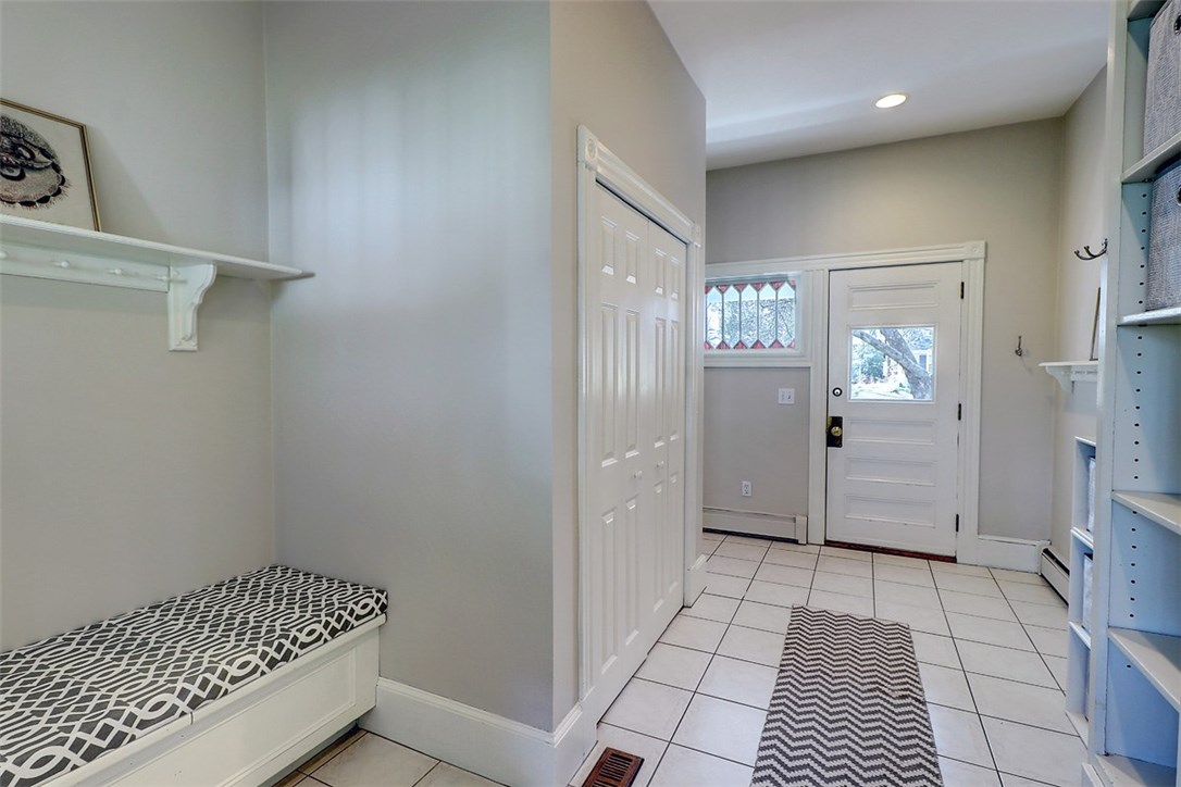 130 Alfred Drowne Road Barrington, RI 02806 - Photo 23 of 40