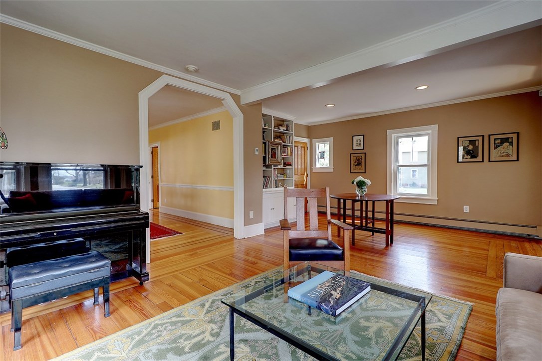 130 Alfred Drowne Road Barrington, RI 02806 - Photo 8 of 40