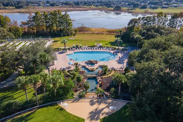 $329,000 | 25440 Crestwater Drive, Leesburg, FL 34748