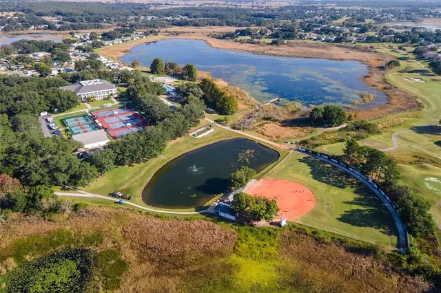 $329,000 | 25440 Crestwater Drive, Leesburg, FL 34748