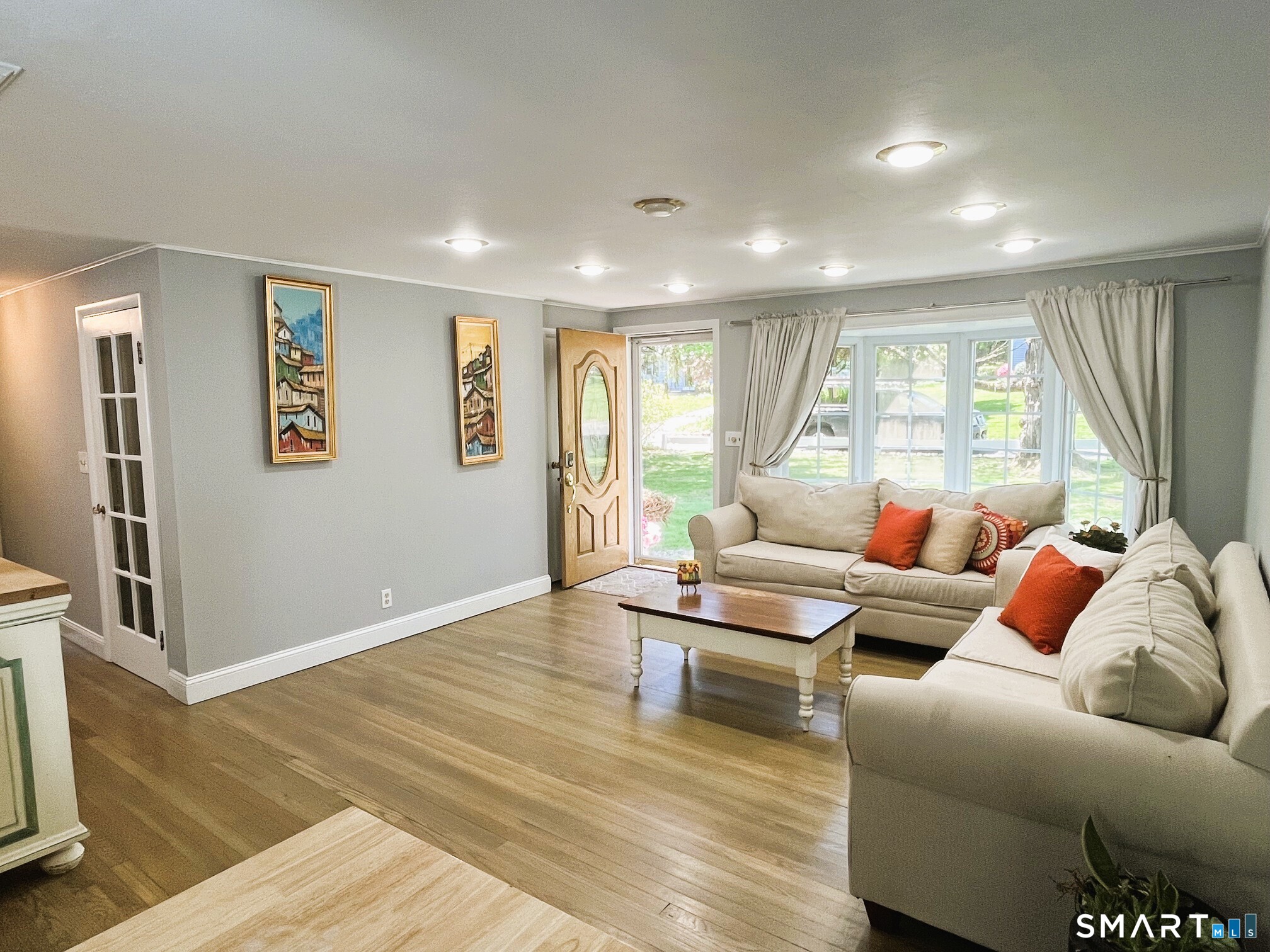 43 Meadowbrook Road Danbury, CT 06811 - Photo 3 of 25