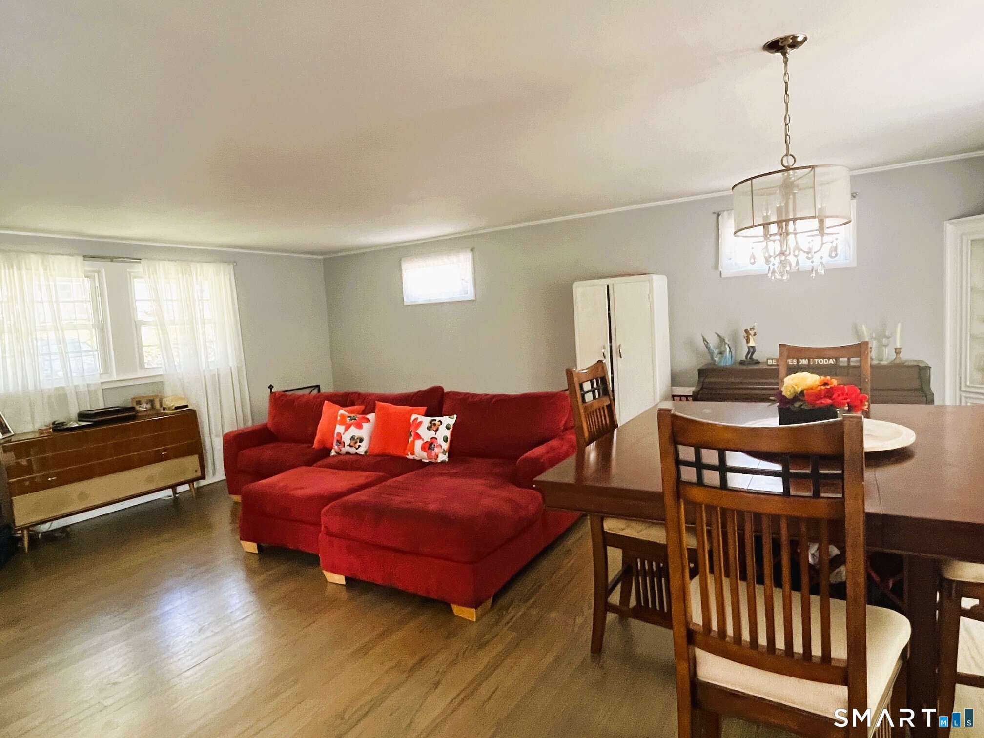 43 Meadowbrook Road Danbury, CT 06811 - Photo 5 of 25