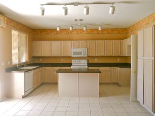 3931 East Agave Road Phoenix, AZ 85044 - Photo 3 of 13 Kitchen
