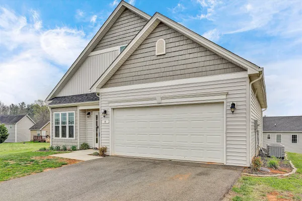 $350,000 | 8 Alder Lane, Rocky Mount, VA 24151