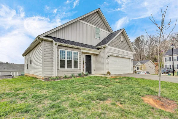 $350,000 | 8 Alder Lane, Rocky Mount, VA 24151