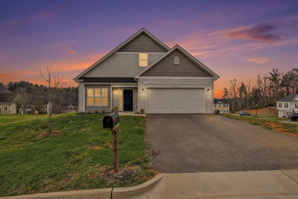 $350,000 | 8 Alder Lane, Rocky Mount, VA 24151