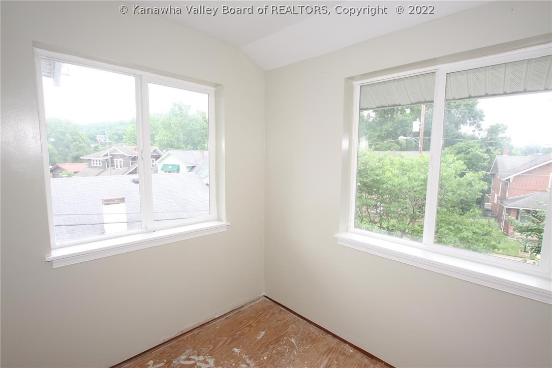 879 Chester Road Charleston, WV 25302 - Photo 28 of 45 Gallery Image 28