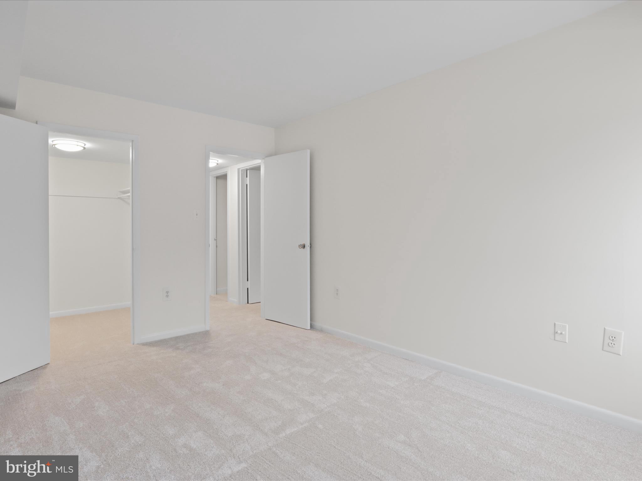 1534 Northgate Square, Unit 12B Reston, VA 20190 - Photo 15 of 24 Gallery Image 15