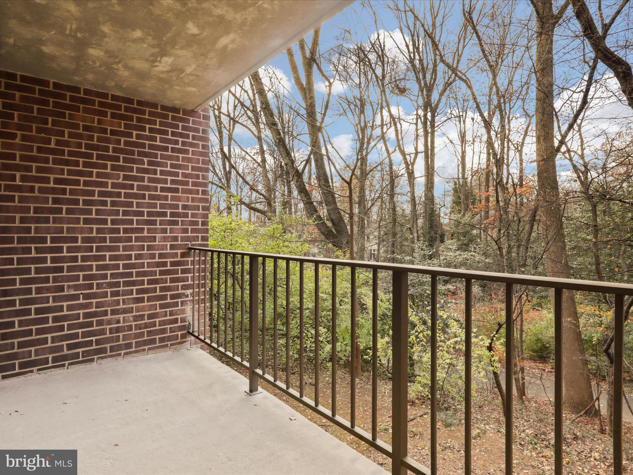 1534 Northgate Square, Unit 12B Reston, VA 20190 - Photo 18 of 24 Gallery Image 18