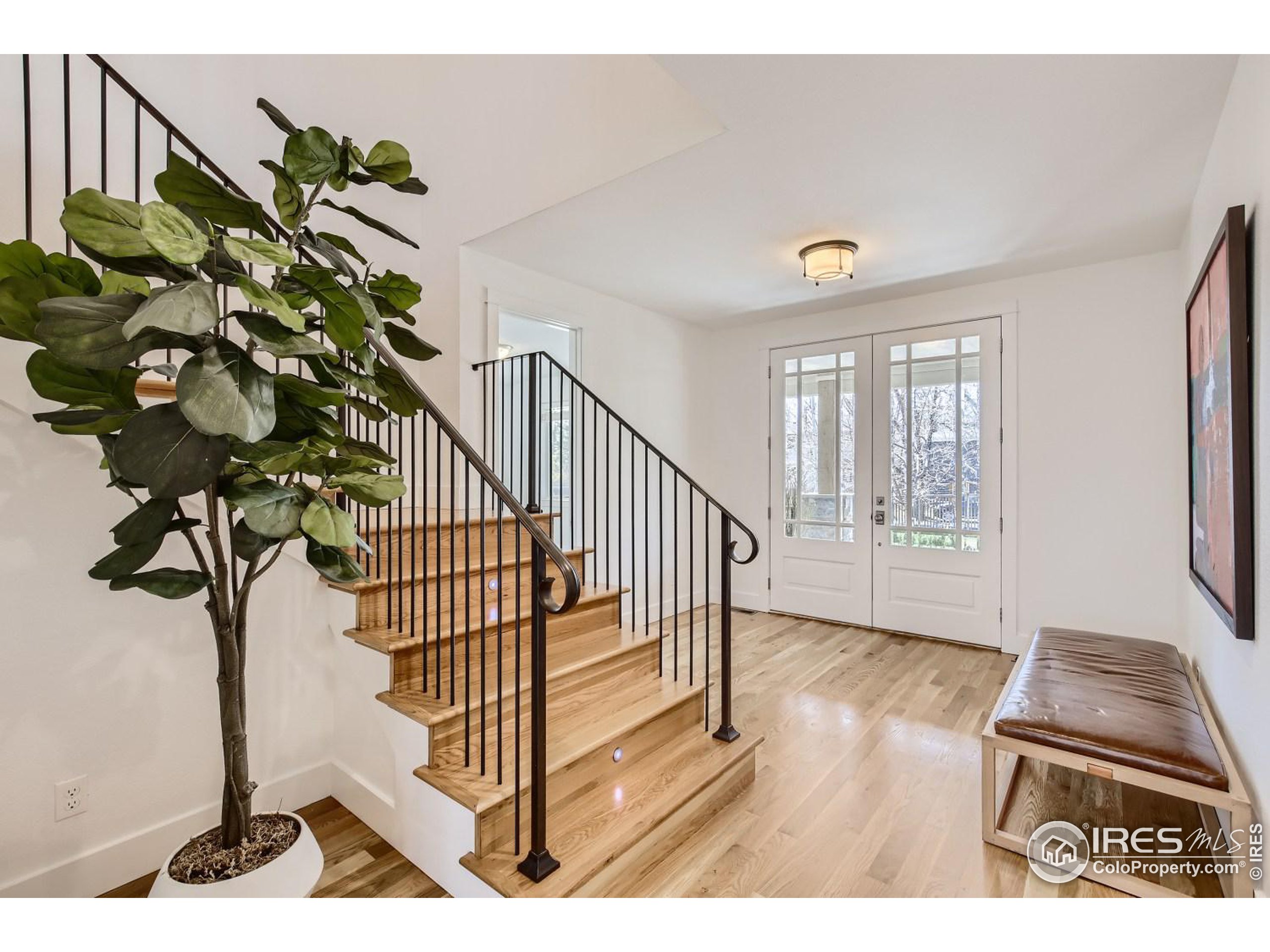 1525 Oak Avenue Boulder, CO 80304 - Photo 3 of 30 a view of entryway with wooden floor