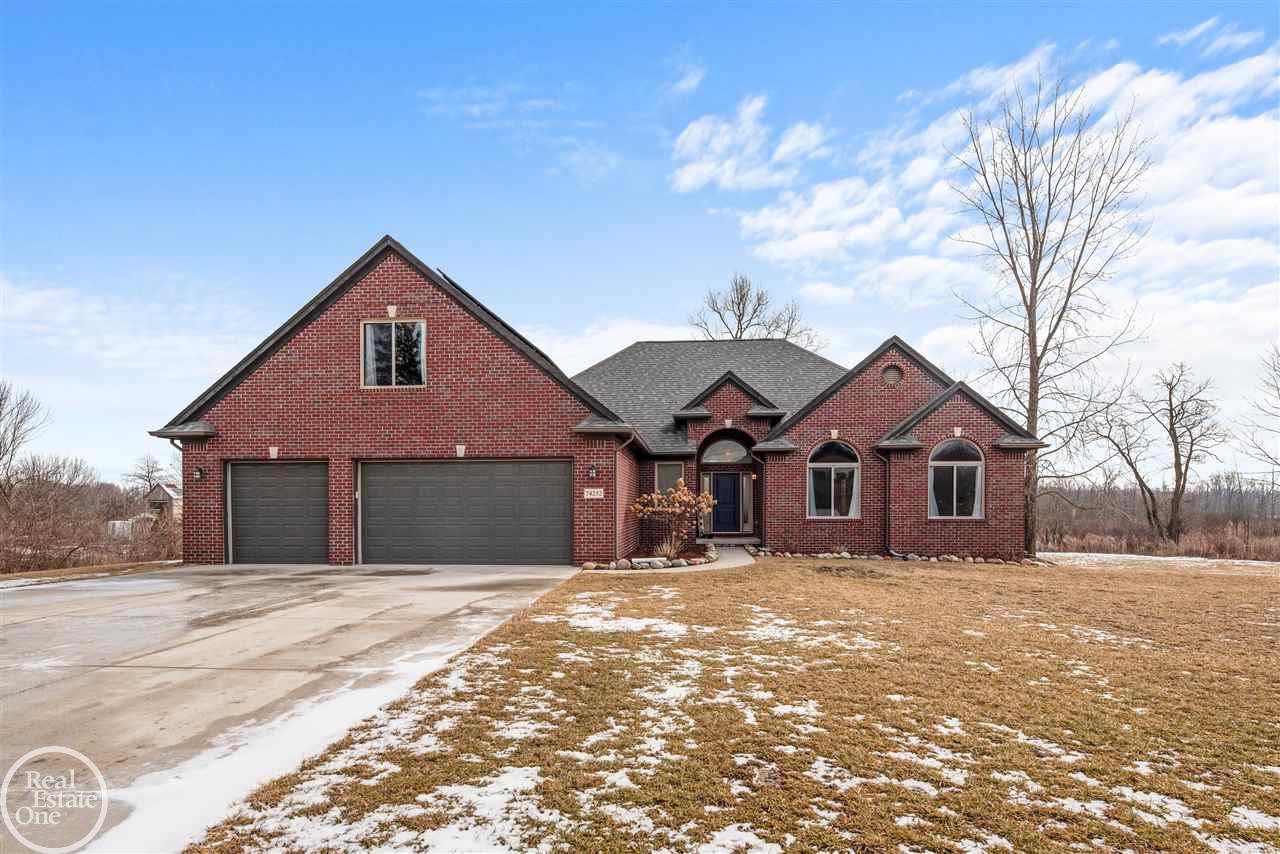 74252 Gould Road Romeo, MI 48065 - Photo 36 of 49 50068028-35.JPG