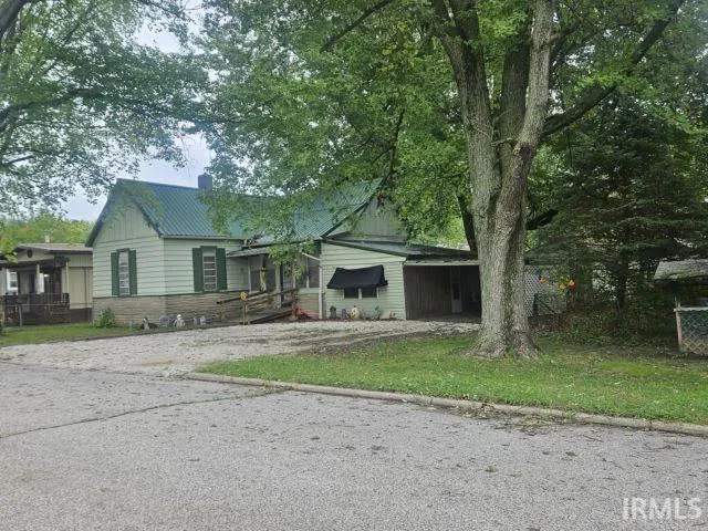 $127,999 | 506 Meredith Street, Washington, IN 47501