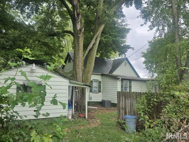 $127,999 | 506 Meredith Street, Washington, IN 47501