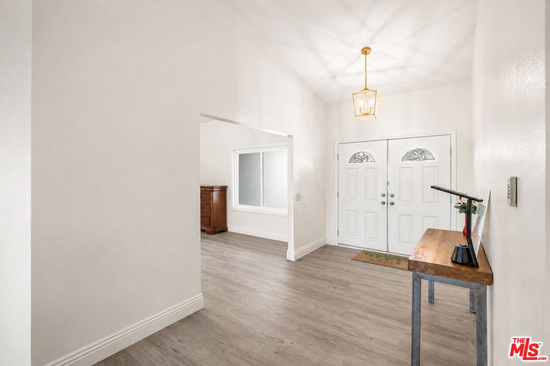 17493 Kaison Circle Riverside, CA 92508 - Photo 2 of 19