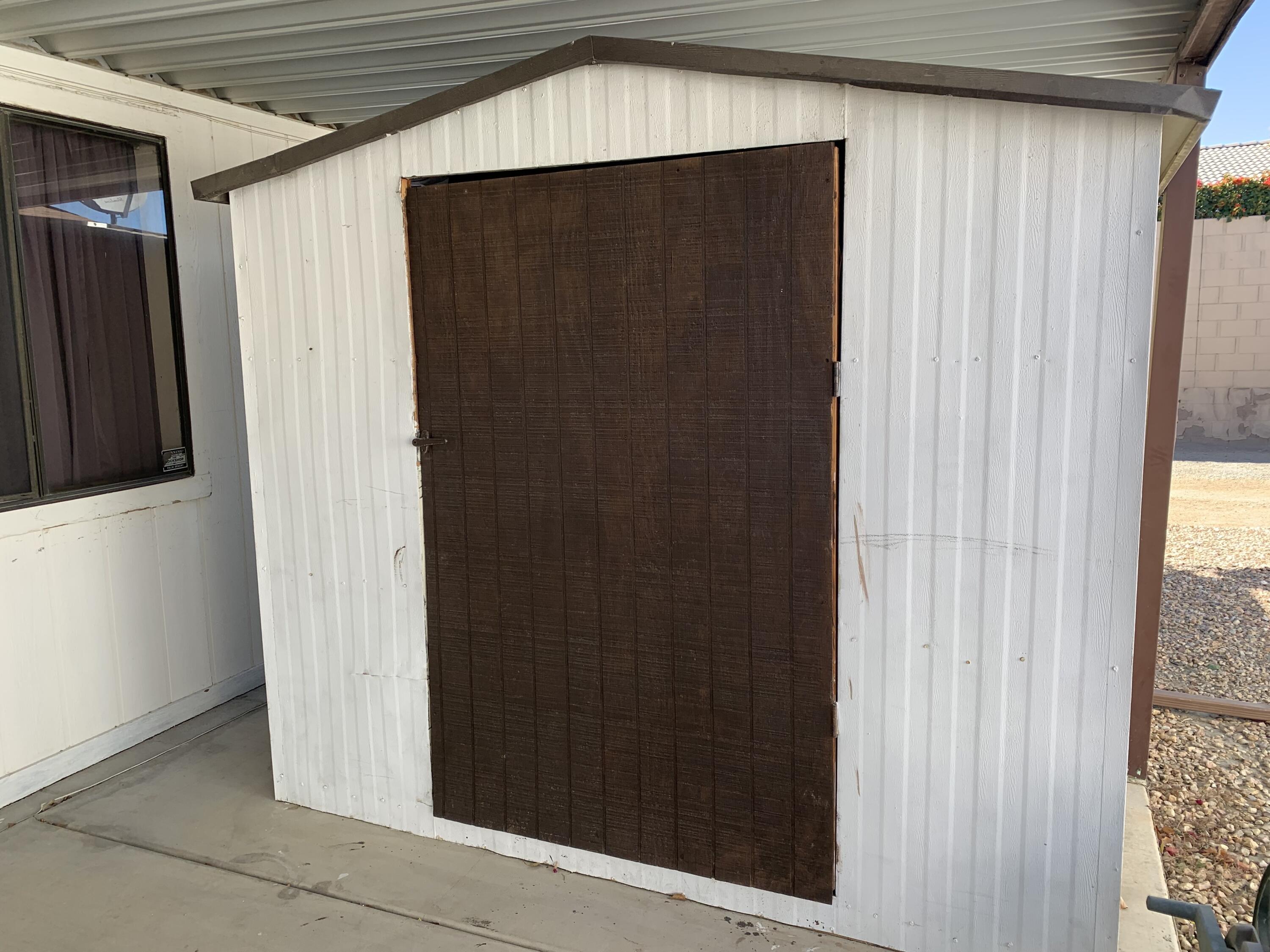 47685 Prado Way Indio, CA 92201 - Photo 22 of 26 a view of a door