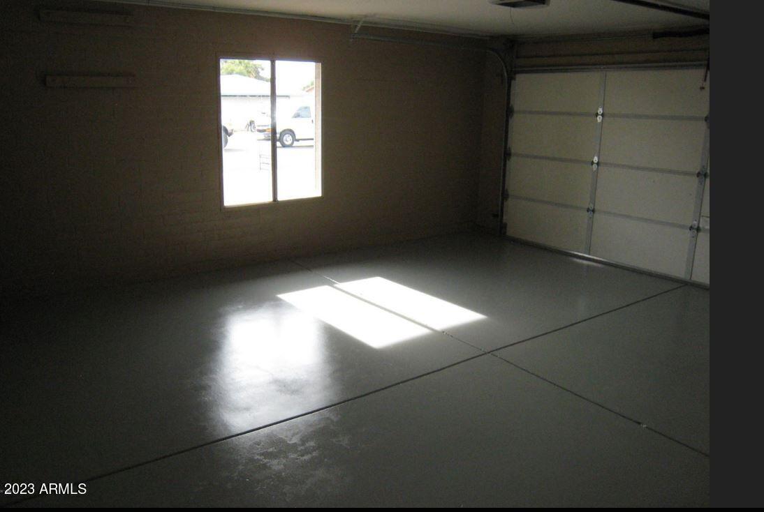 3720 West Redfield Road Phoenix, AZ 85053 - Photo 31 of 32 Garage_2