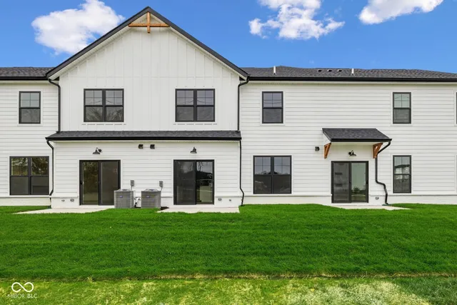 $349,990 | 17500 Gruner Way, Westfield, IN 46062