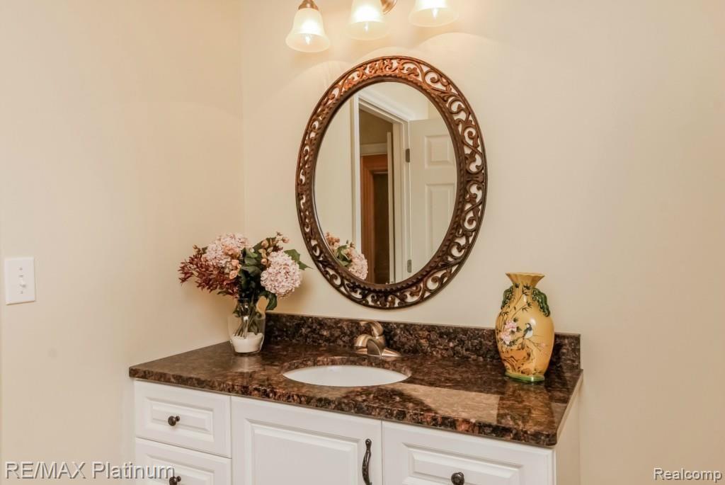 10101 Imus Road Pinckney, MI 48169 - Photo 25 of 38