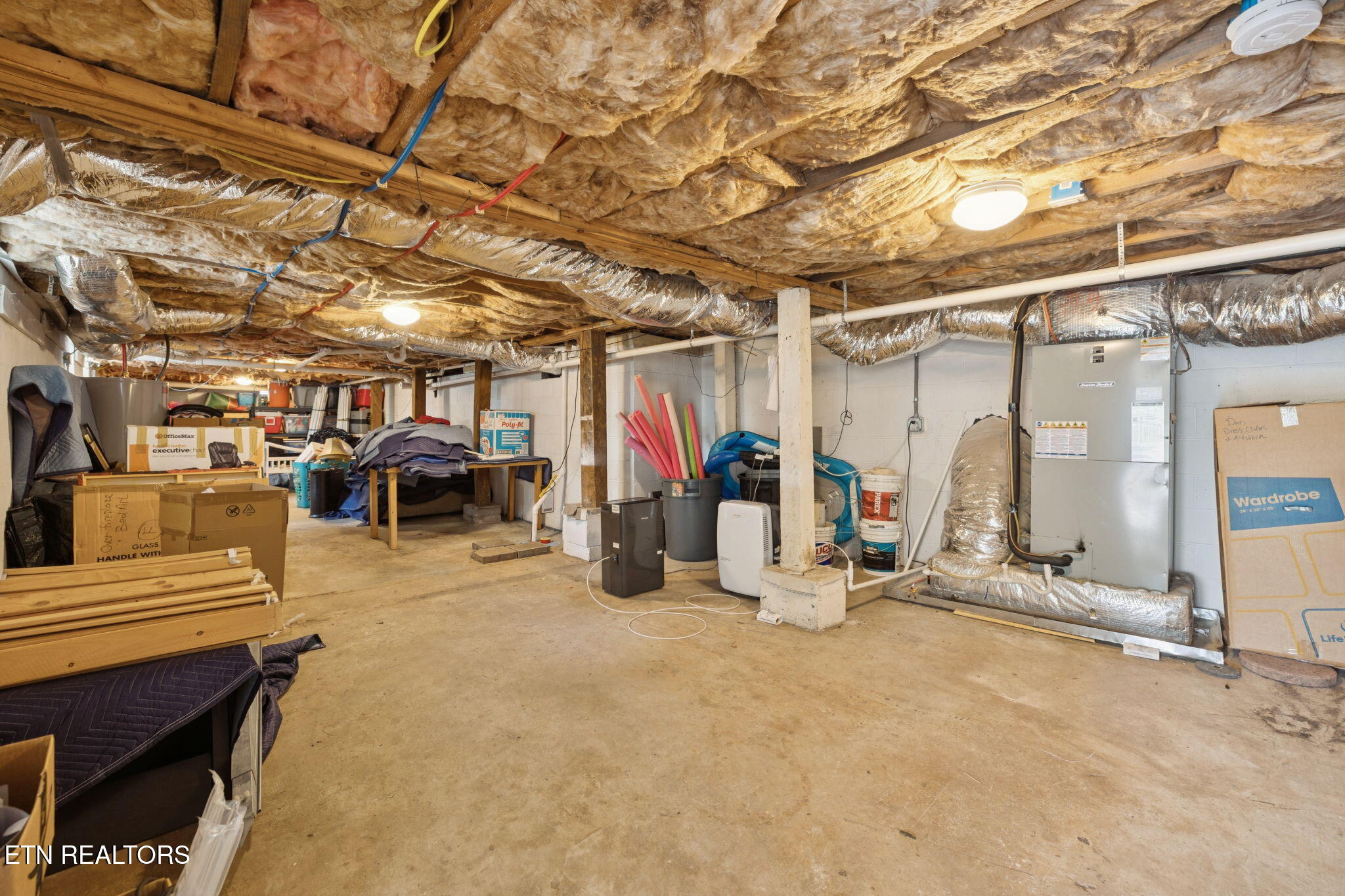 3847 Wilani Road Knoxville, TN 37919 - Photo 41 of 56 Huge Storage Area