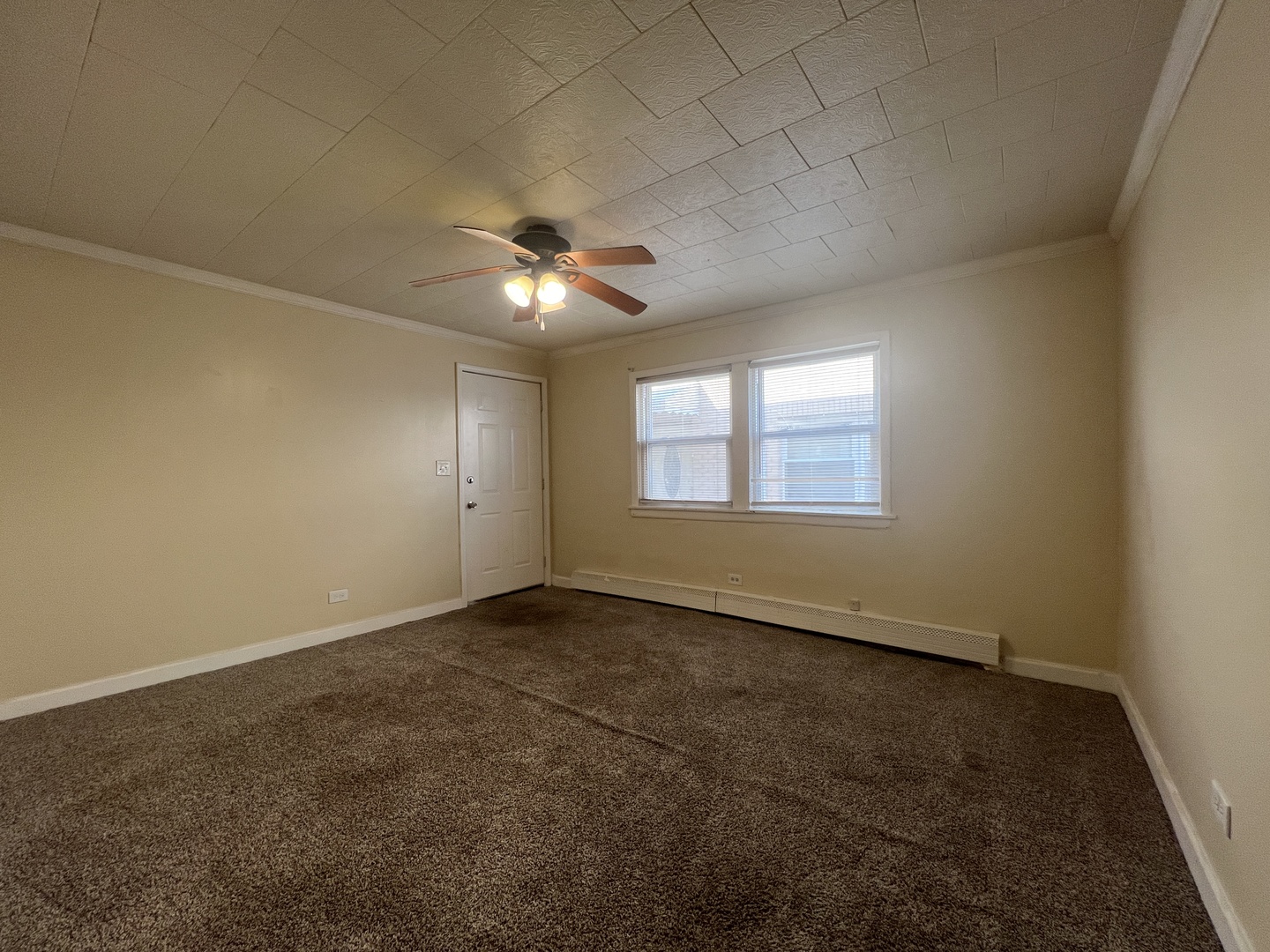 5305 South 72nd Court, Unit 2 Summit, IL 60501 - Photo 4 of 12