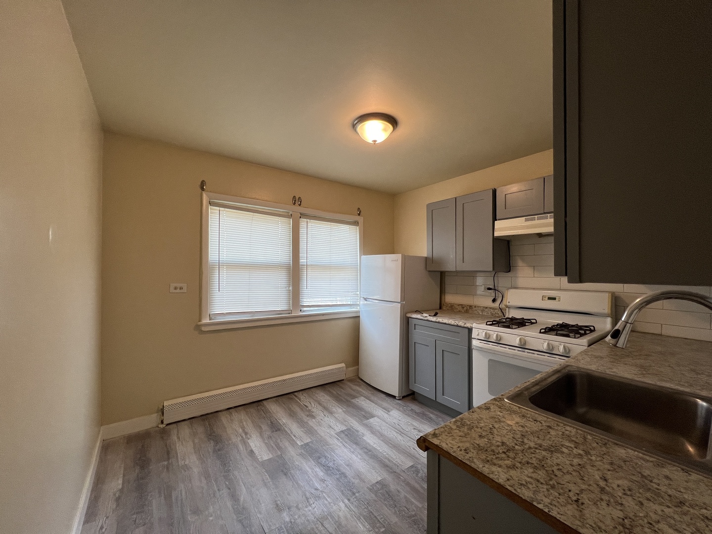 5305 South 72nd Court, Unit 2 Summit, IL 60501 - Photo 5 of 12
