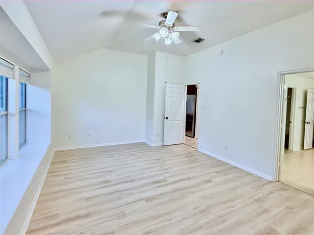 $2,400 | 13714 Brighton Park Drive, Houston, TX 77044